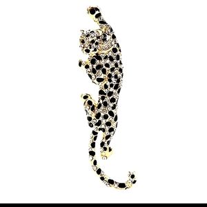 🌹NWT 18K GF Necklace Enamel, crystals, BROOCH/Pendant